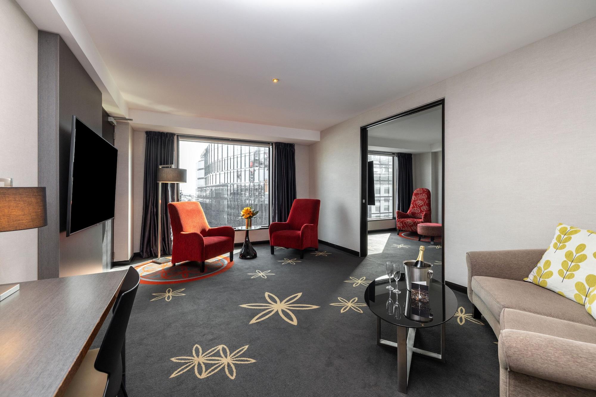 Skycity Hotel Оукланд Екстериор снимка