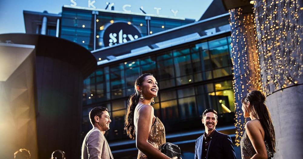 Skycity Hotel Оукланд Екстериор снимка